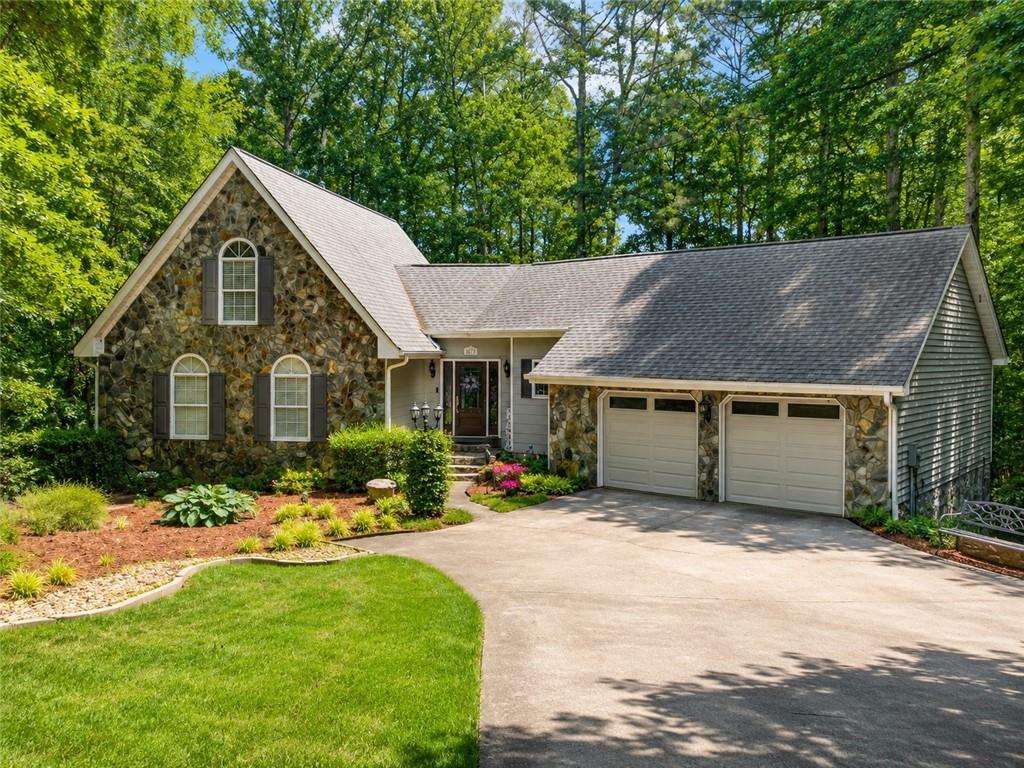 3078 Chapel Hill Road Property Photo 1