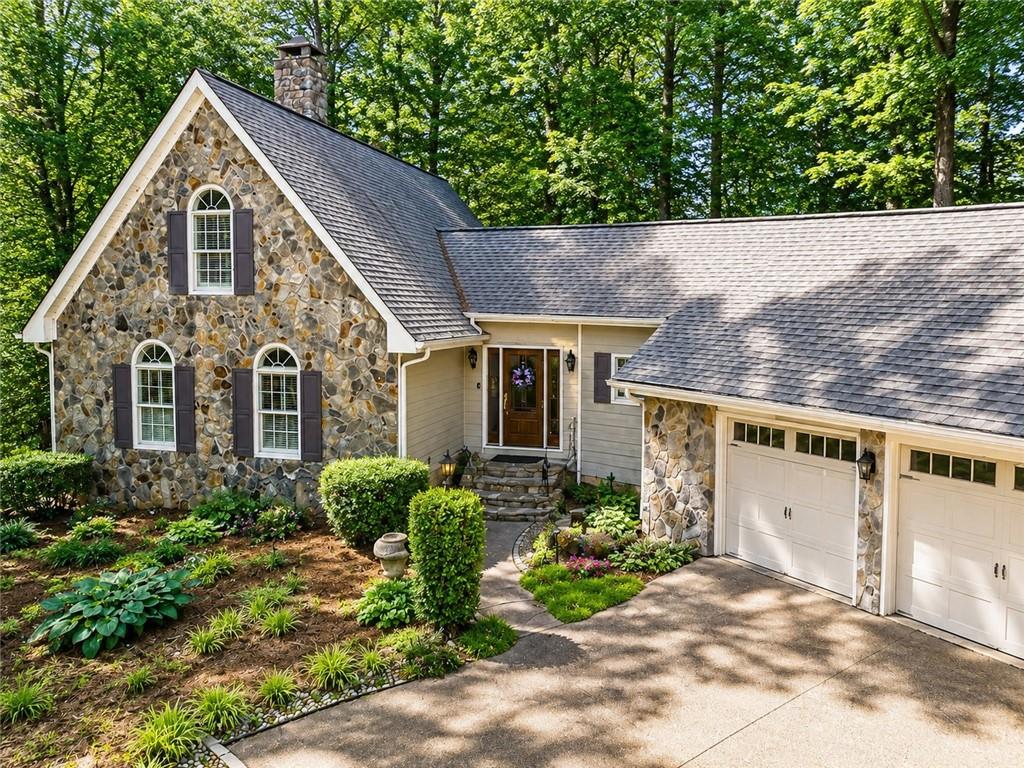 3078 Chapel Hill Road Property Photo 2