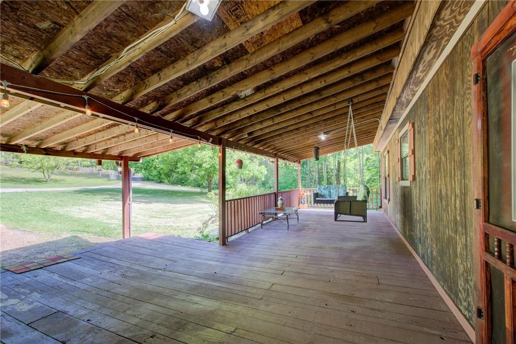 8176 E Highway 5 Property Photo 2