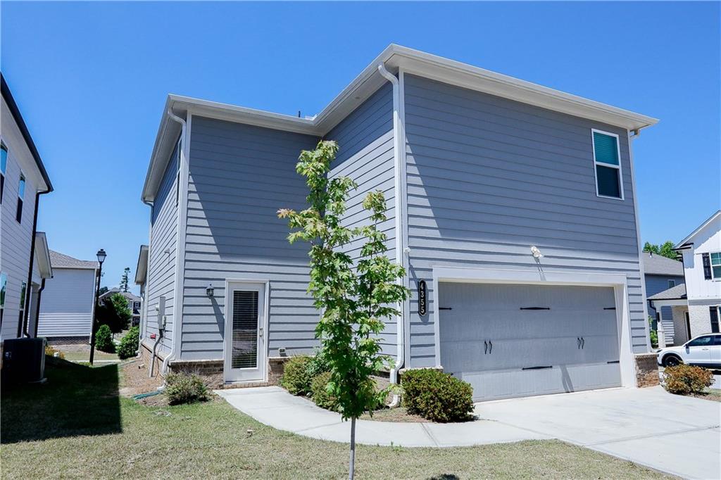 4355 Magpie Drive Property Photo 4