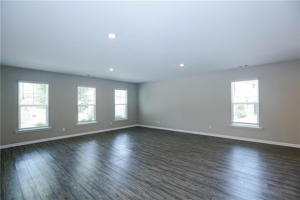 4355 Magpie Drive Property Photo 9