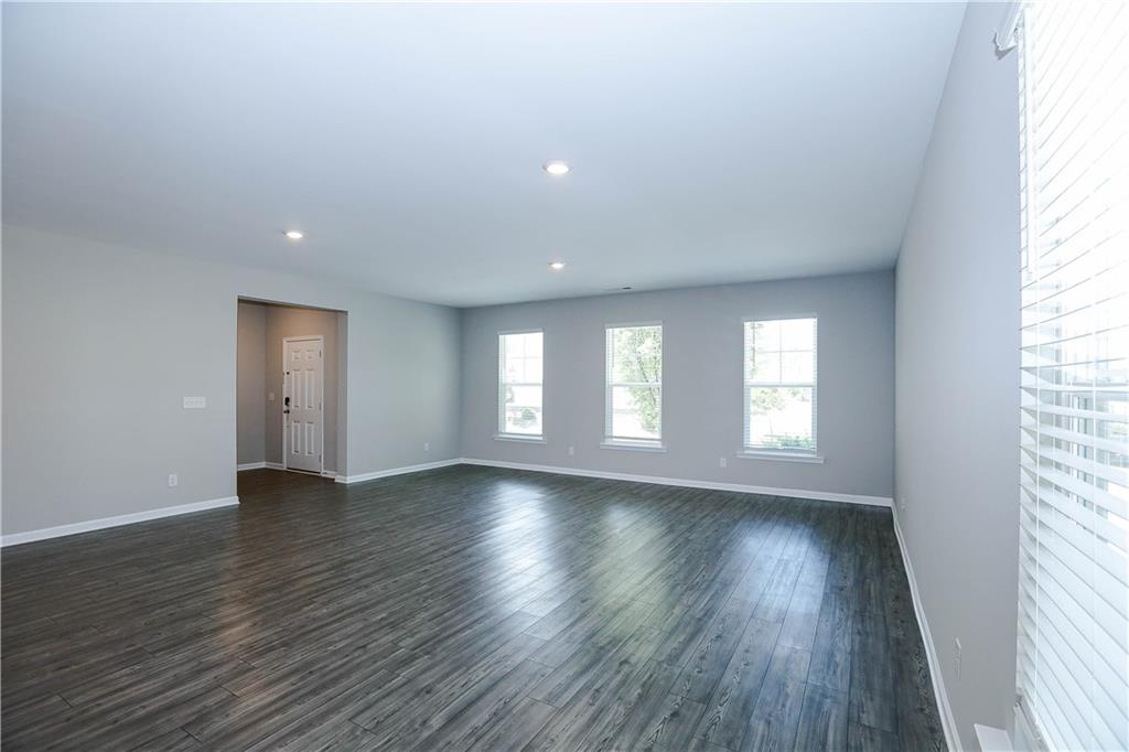 4355 Magpie Drive Property Photo 14