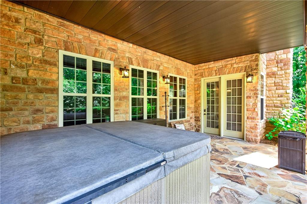 18 Willow Place Property Photo 20