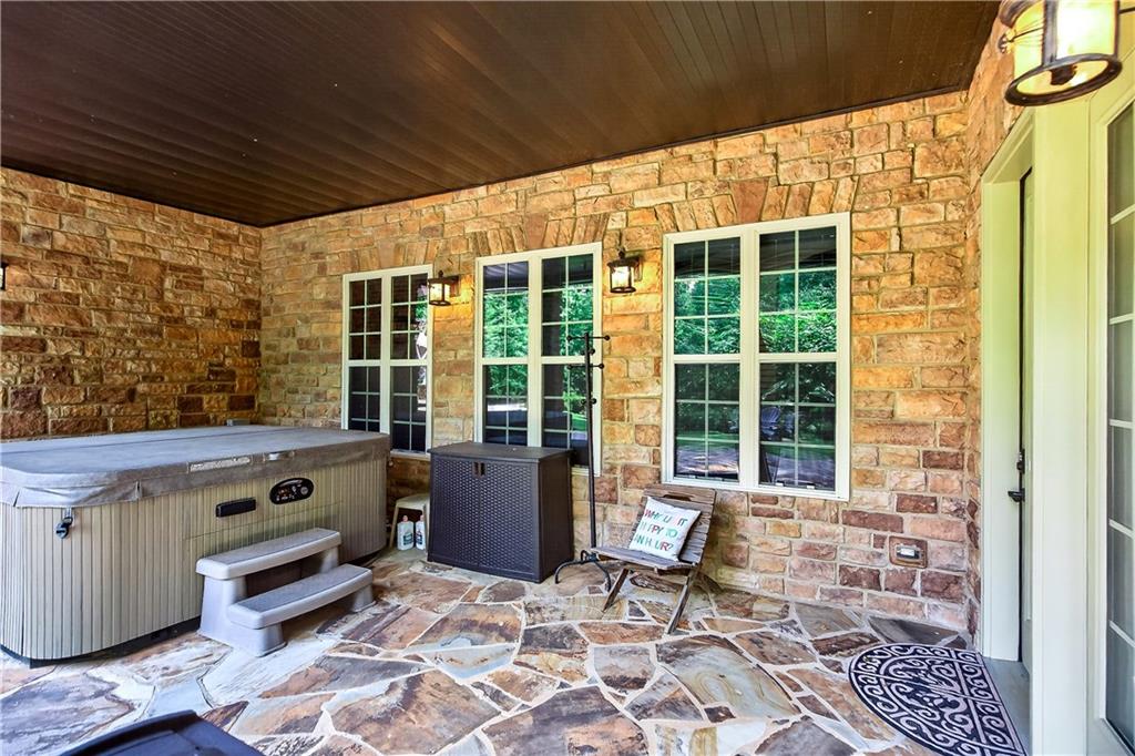 18 Willow Place Property Photo 21