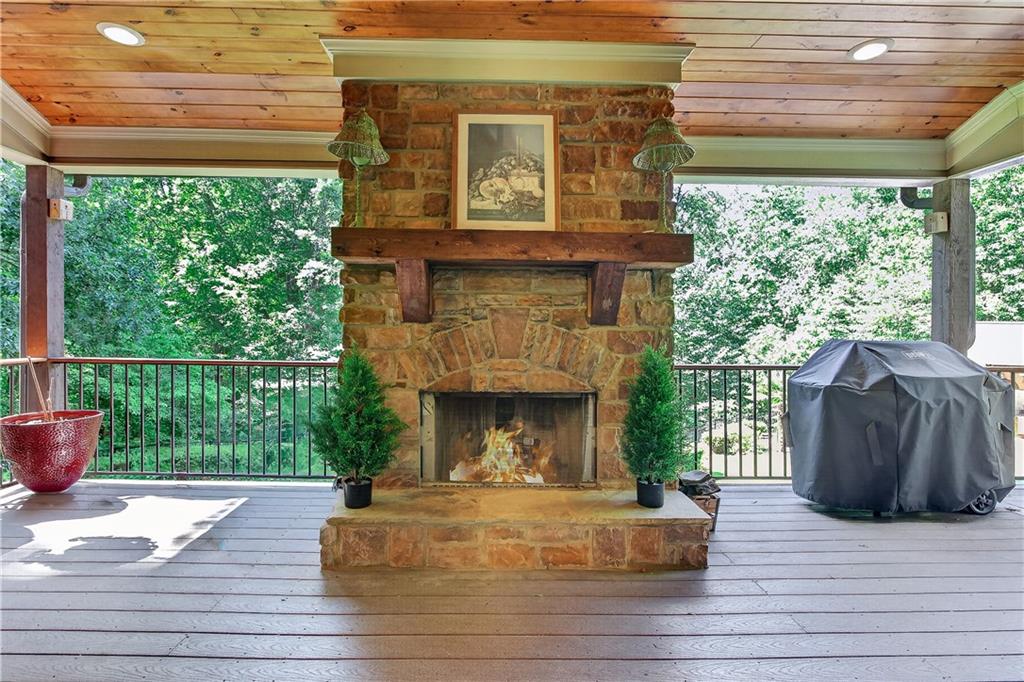 18 Willow Place Property Photo 50