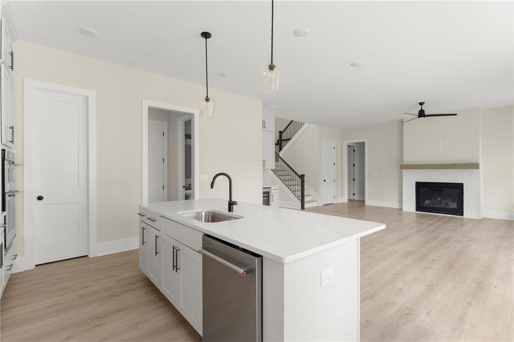 3552 Cedarvale Court Property Photo 13