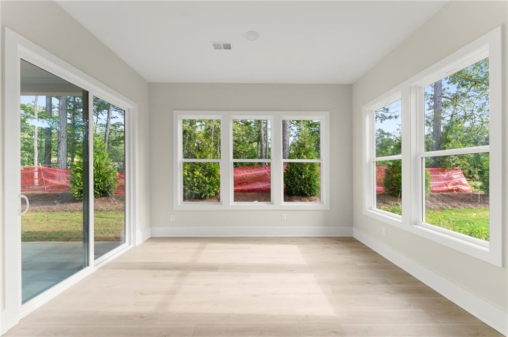 3552 Cedarvale Court Property Photo 17