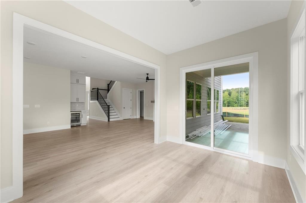 3552 Cedarvale Court Property Photo 18