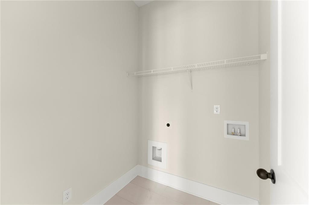 3552 Cedarvale Court Property Photo 20