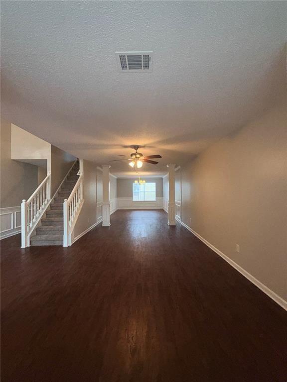 609 Vaughan Drive Property Photo 10