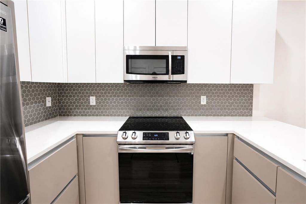 1155 Custer Avenue Se Unit 108 Property Photo 10
