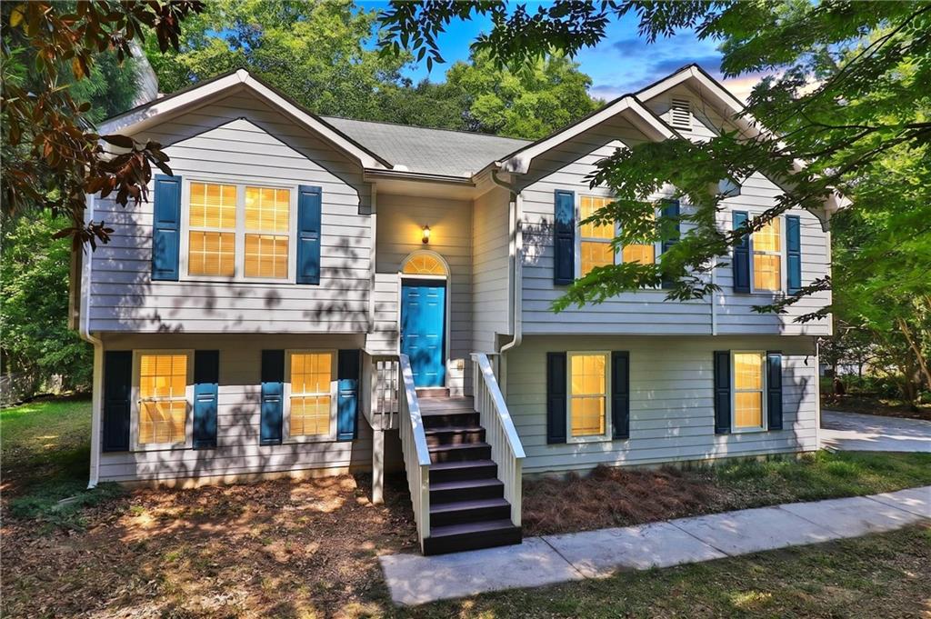 353 Fall View Court Property Photo 1