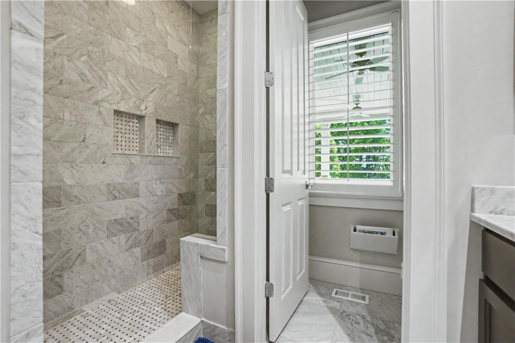 23 Waterside Drive Se Property Photo 14