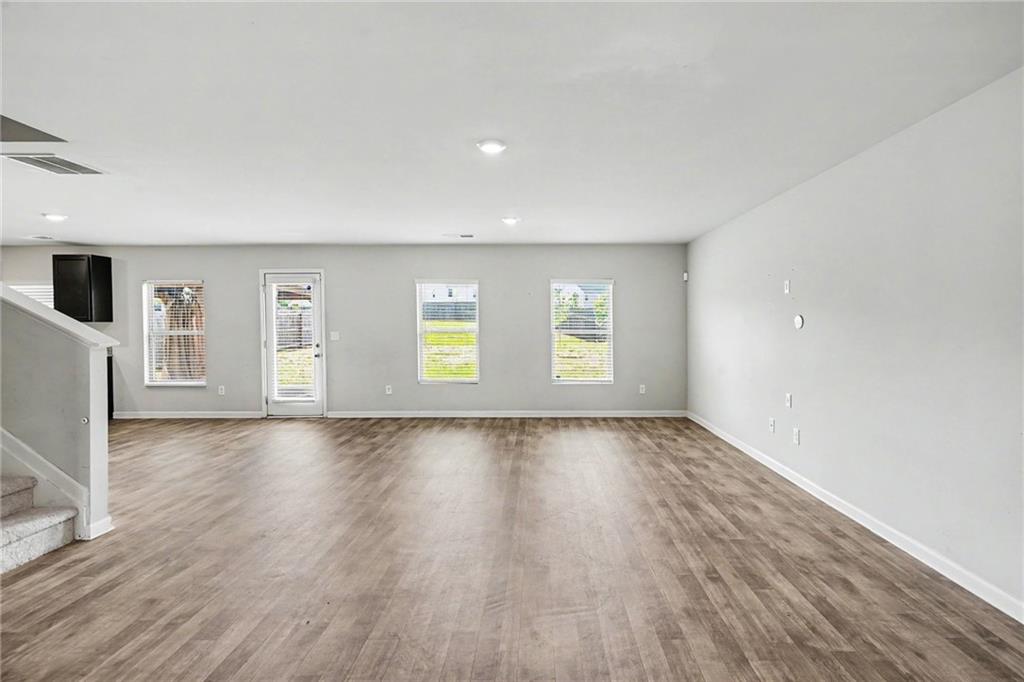 2324 Burnett Lane Property Photo 5