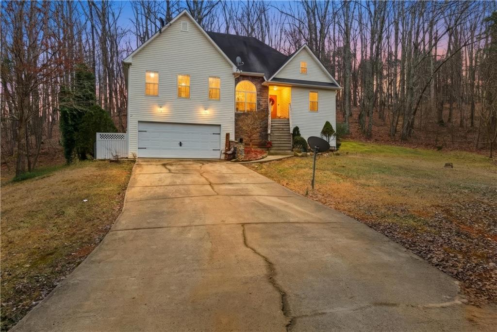 158 Ridge Lane Property Photo 1