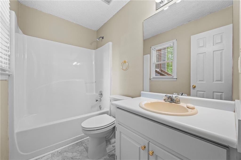 455 Charlyne Way Property Photo 31