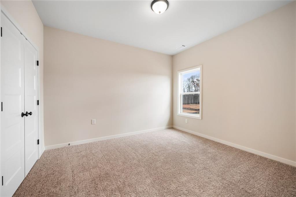 190 Wingate Drive Property Photo 9