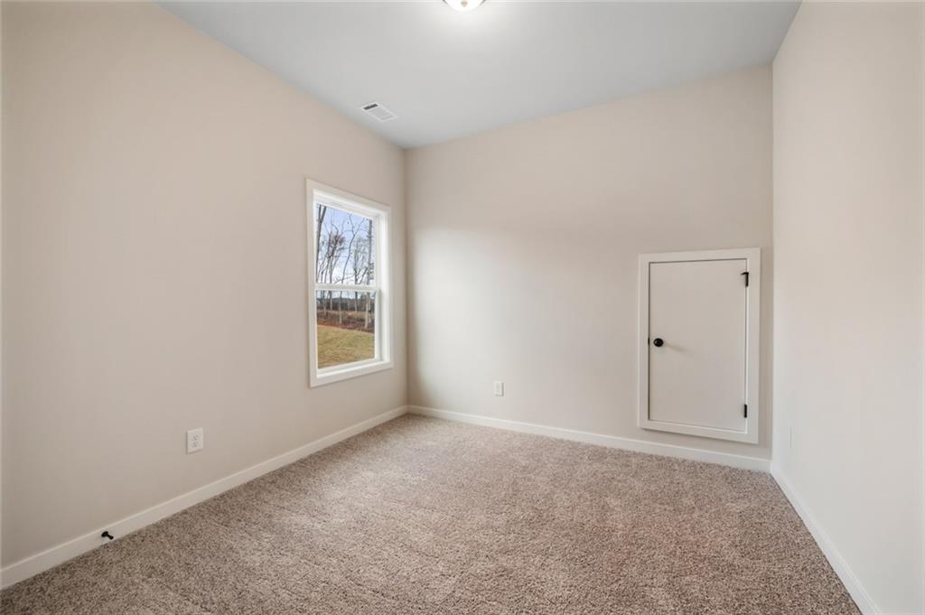 190 Wingate Drive Property Photo 11