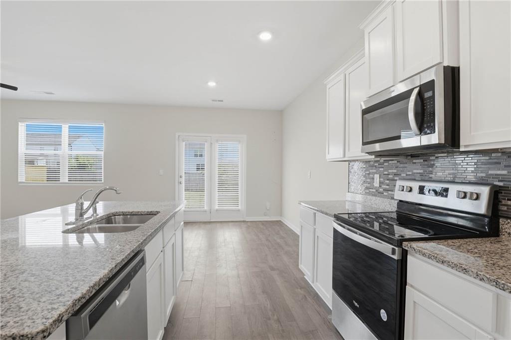 2407 Pelham Pass Property Photo 9