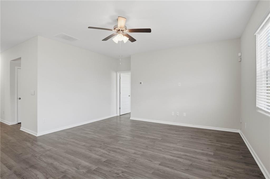 2407 Pelham Pass Property Photo 14
