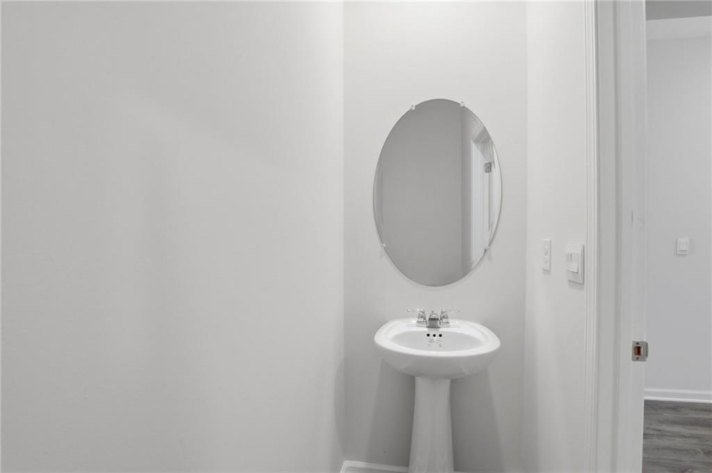 2407 Pelham Pass Property Photo 26