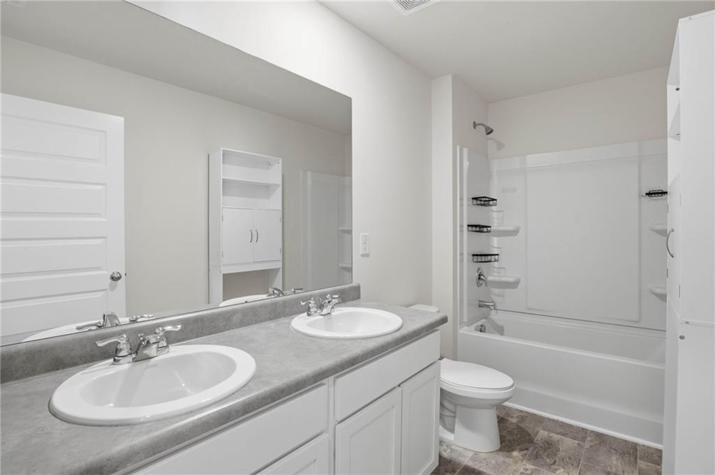 2407 Pelham Pass Property Photo 31