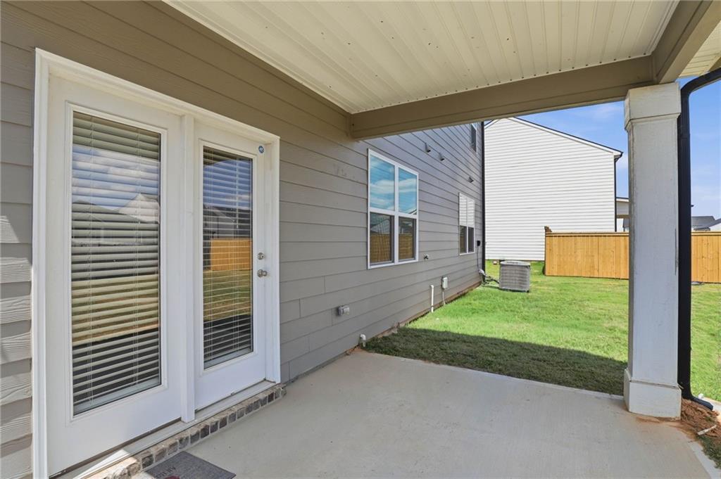 2407 Pelham Pass Property Photo 37