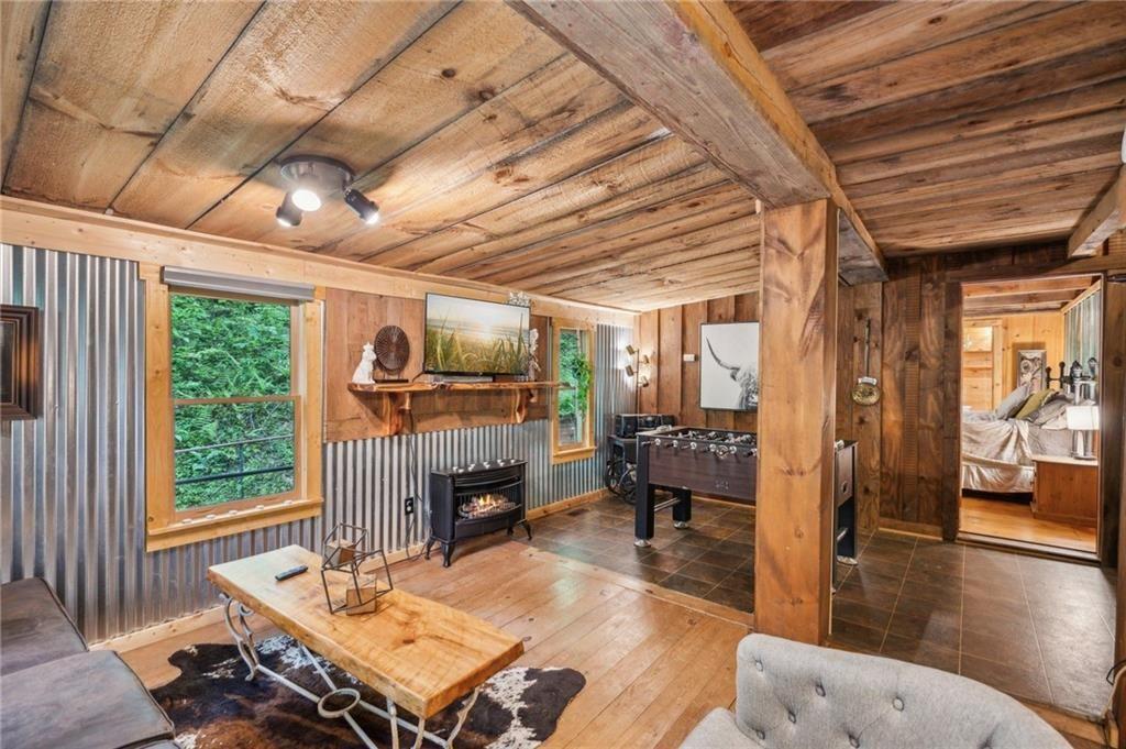 85 Clear Lake Court Property Photo 10