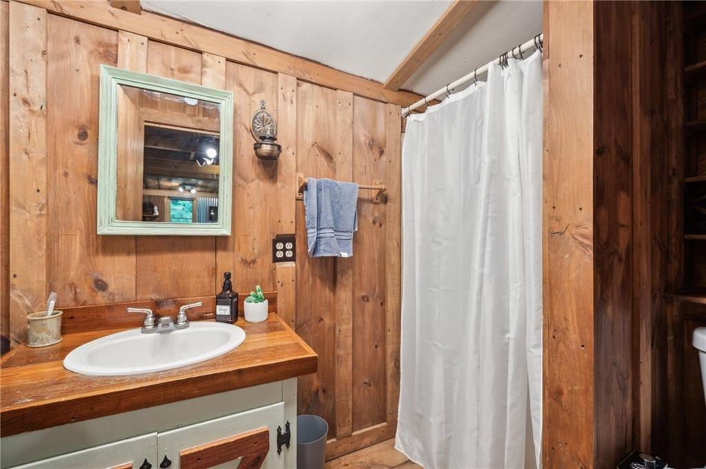 85 Clear Lake Court Property Photo 17