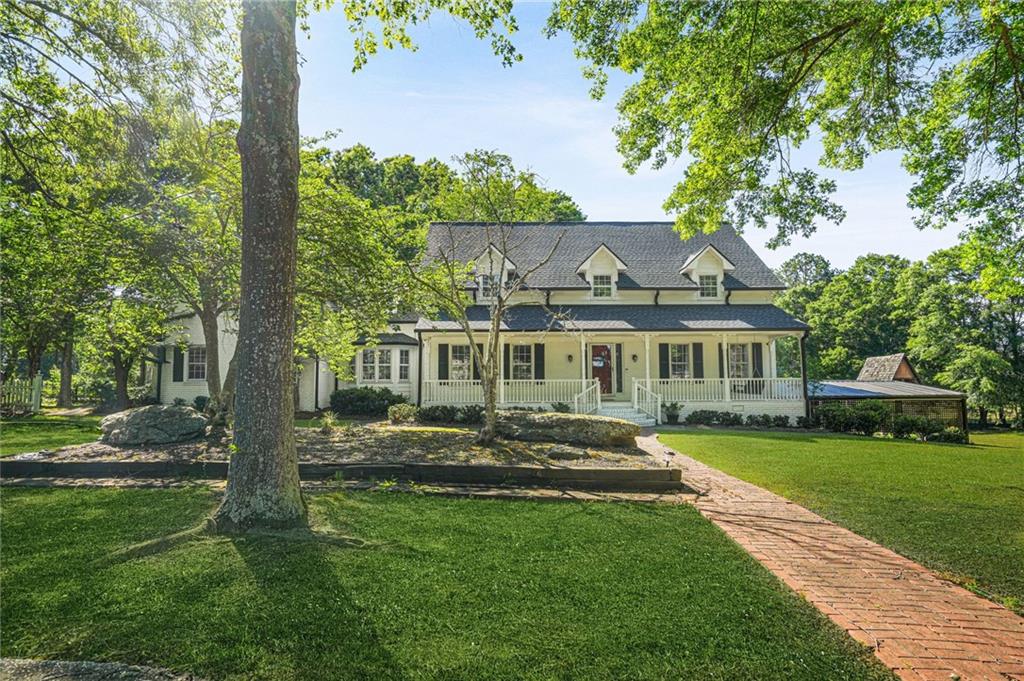5422 Hill Road Sw Property Photo 1