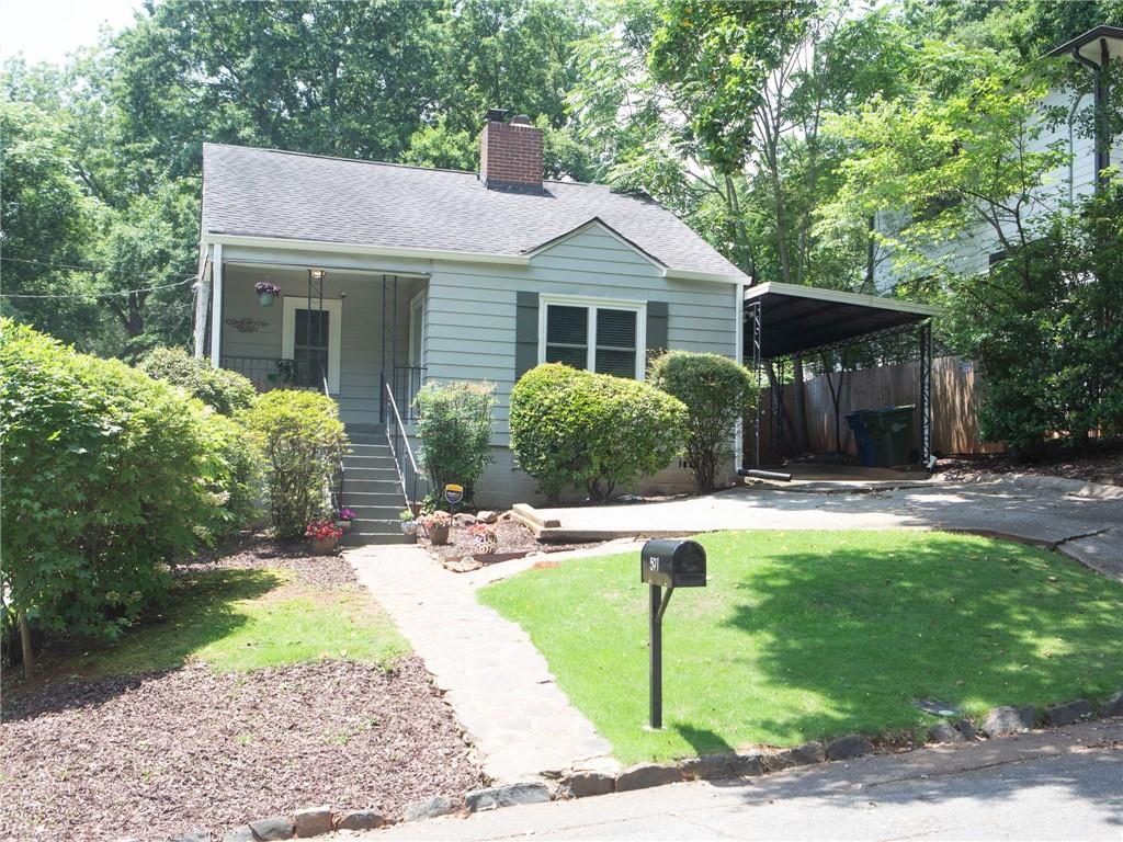 591 Warwick Street SE Property Photo 1