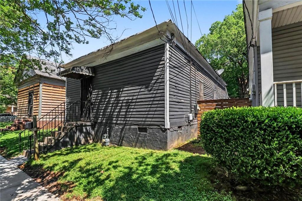 60 Ormond Street Se Property Photo 4