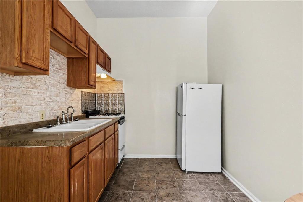 60 Ormond Street Se Property Photo 9