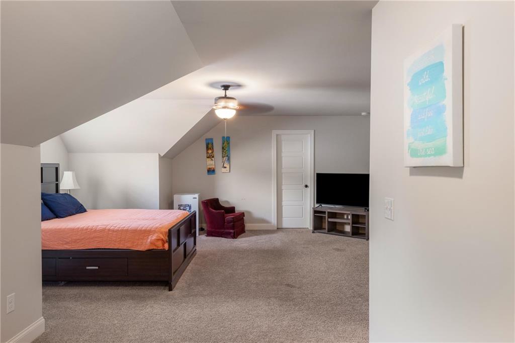 712 Fleeting Way Property Photo 23