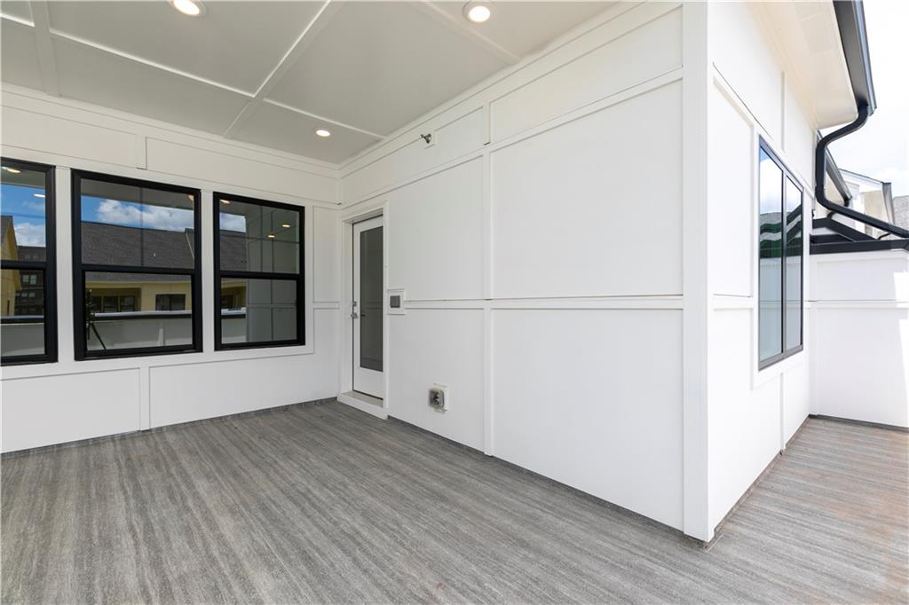 2054 Lanier Grove Property Photo 36