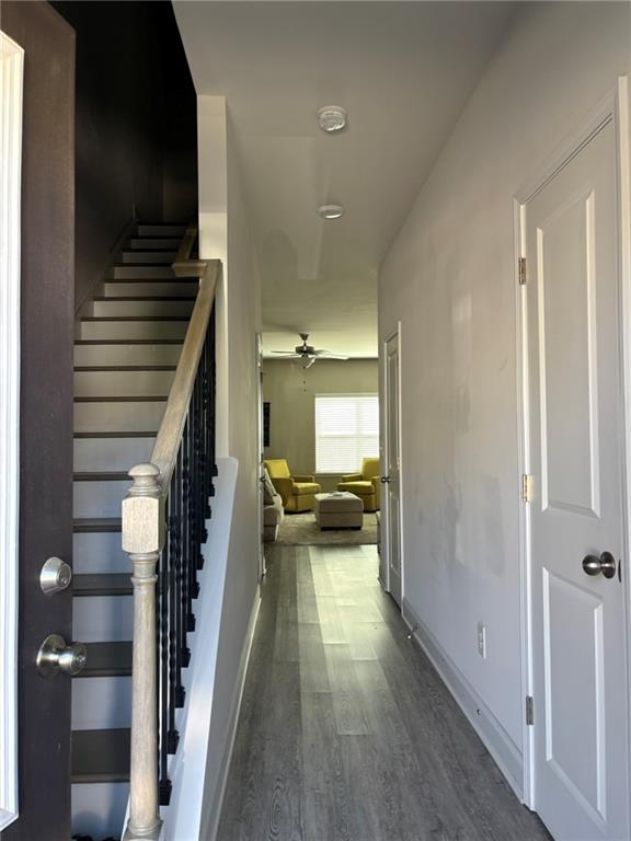 11208 Benton Loop Property Photo 3