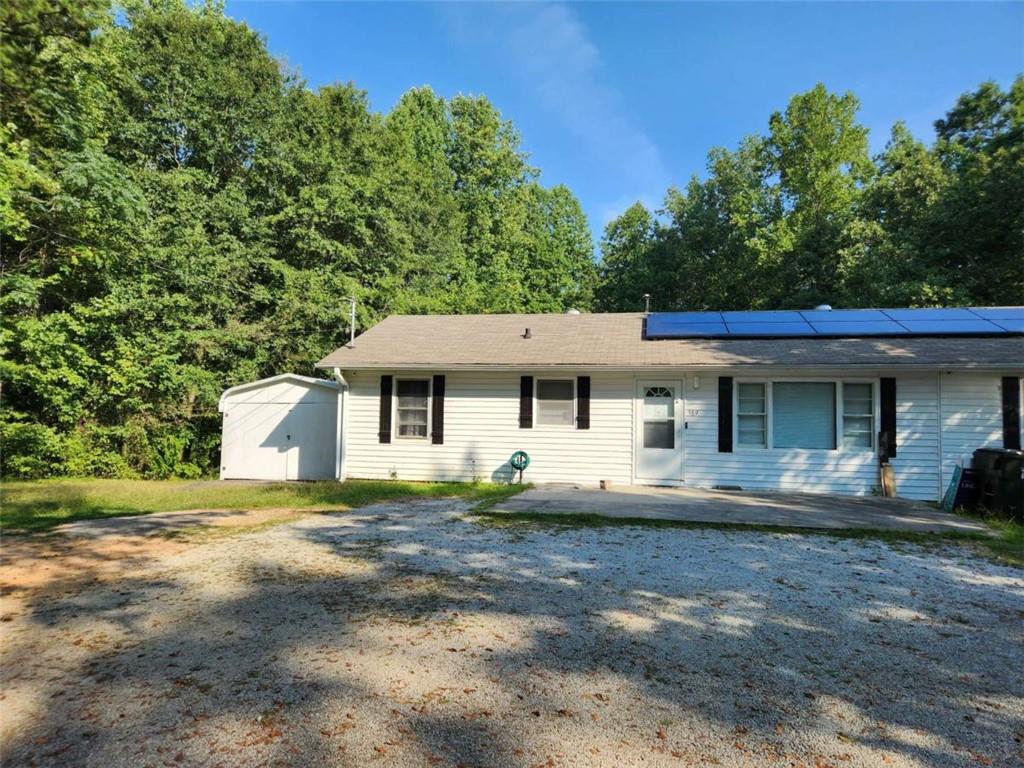 389 Collins Road Property Photo 1
