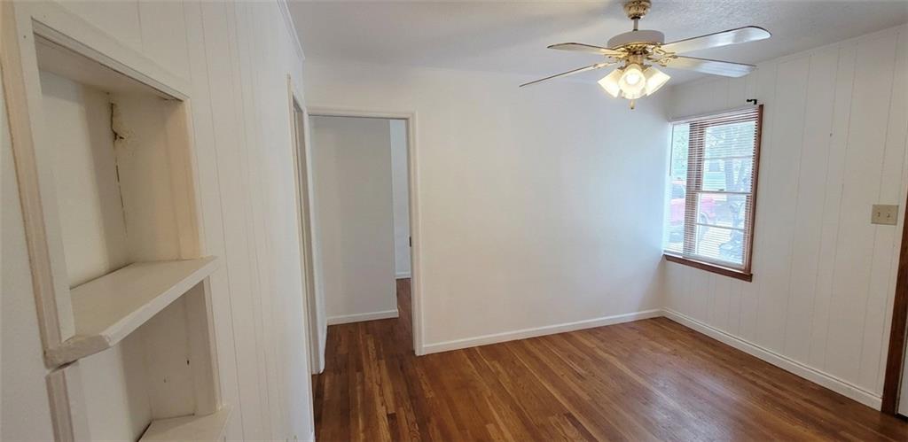 389 Collins Road Property Photo 15