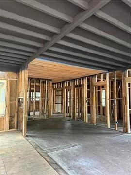 1422 Boulevard Se Property Photo 7
