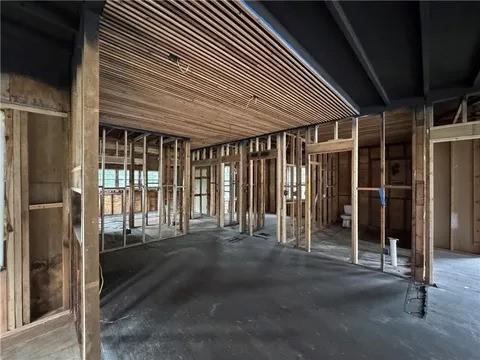 1422 Boulevard Se Property Photo 8