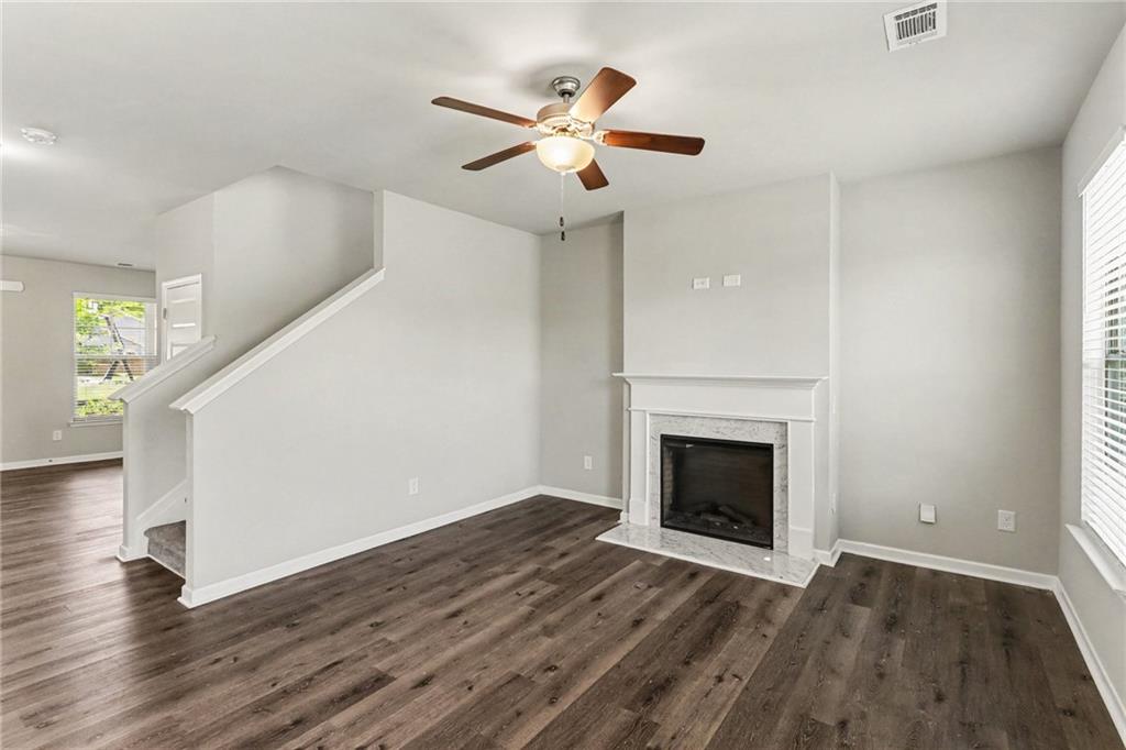 105 Mcentyre Court Property Photo 5