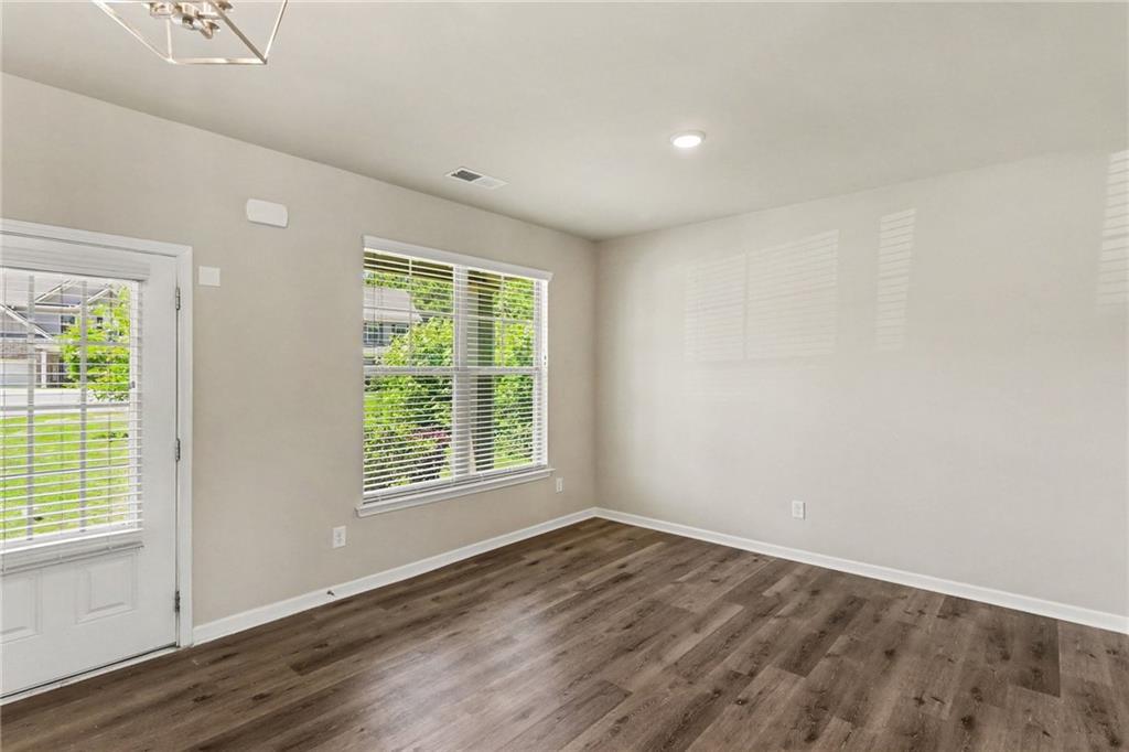 105 Mcentyre Court Property Photo 8