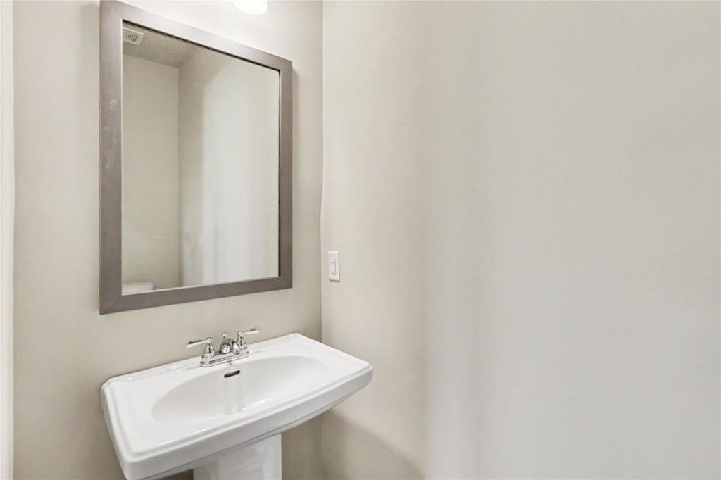 105 Mcentyre Court Property Photo 14