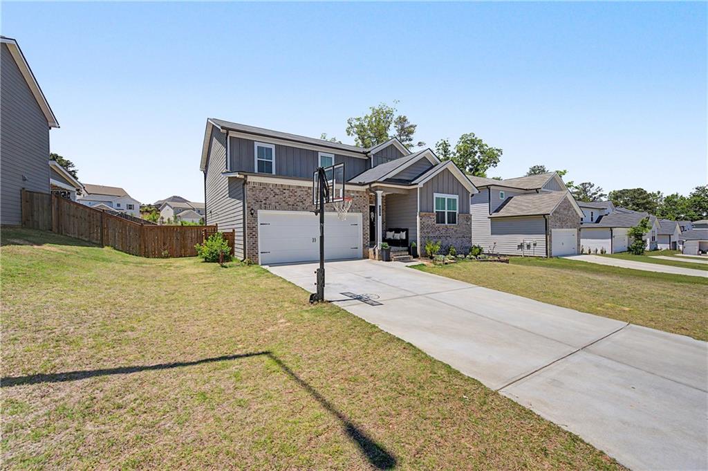 215 Summit Pointe Drive Property Photo 7