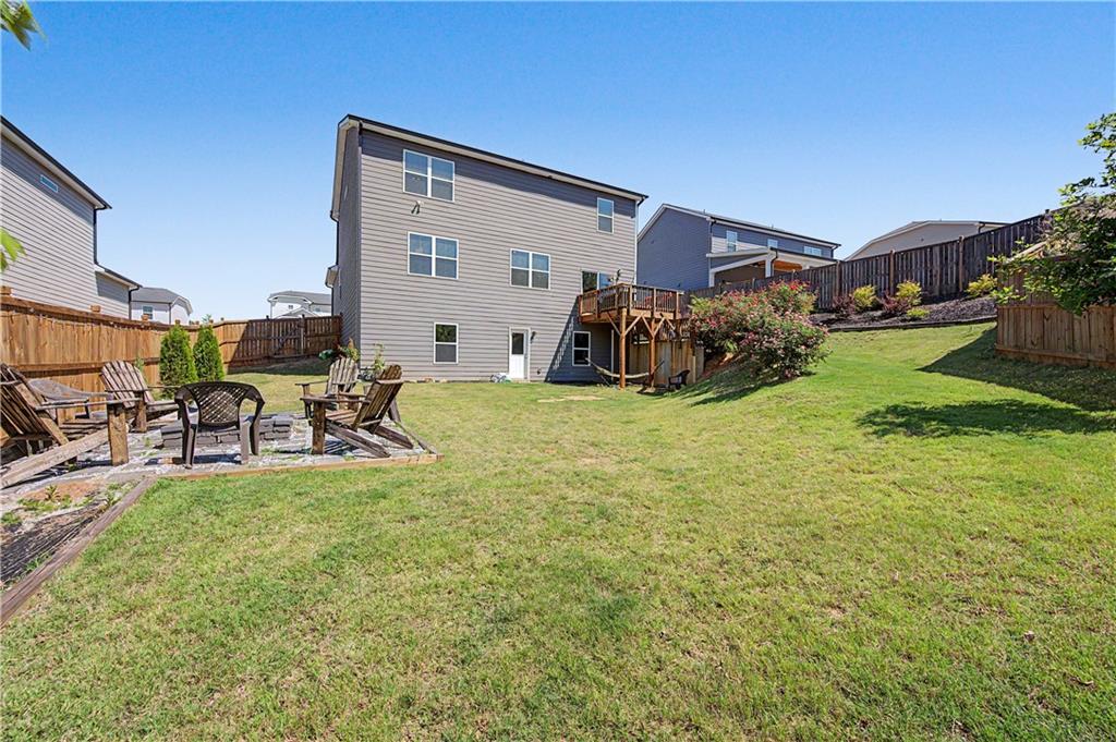 215 Summit Pointe Drive Property Photo 43