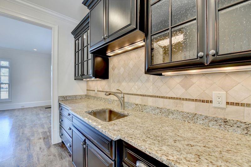4045 Ridge Road Property Photo 26