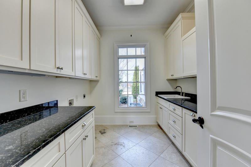 4045 Ridge Road Property Photo 29