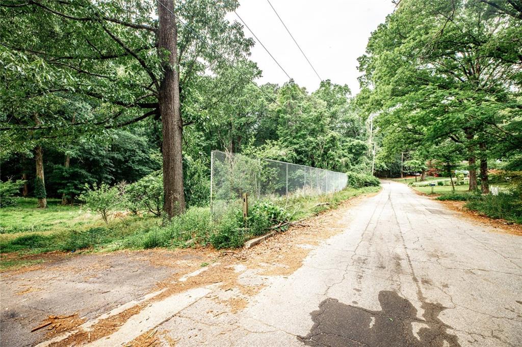 69 Schell Road Se Property Photo 3