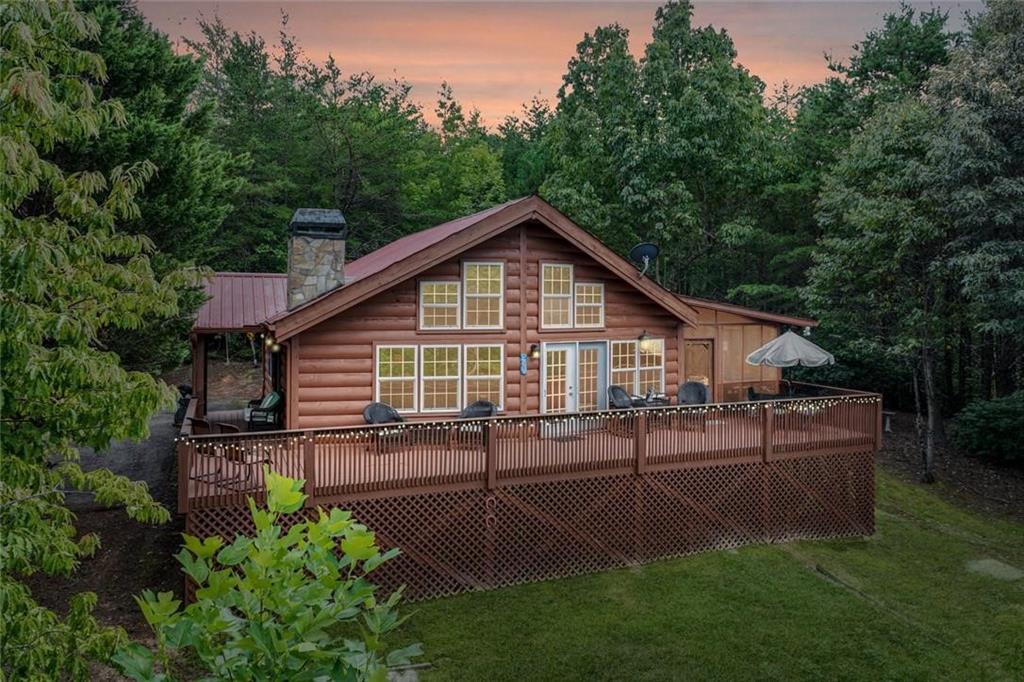 482 Monroe Ridge Road Property Photo 1