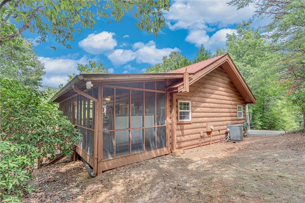482 Monroe Ridge Road Property Photo 3